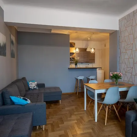 Eliza Apartment *